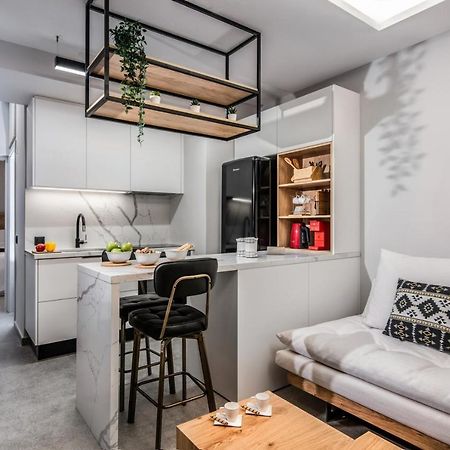 The Big Little One. Stylish & Convenient Apartment 伊拉克利翁 外观 照片
