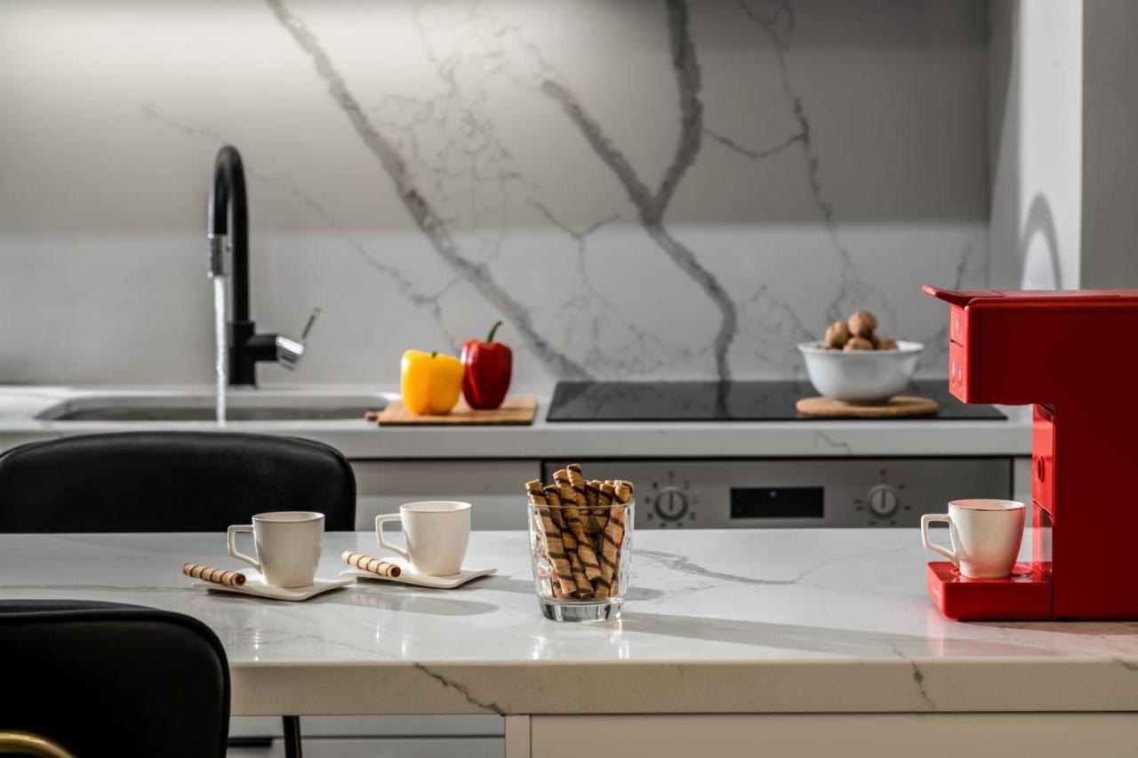 The Big Little One. Stylish & Convenient Apartment 伊拉克利翁 外观 照片