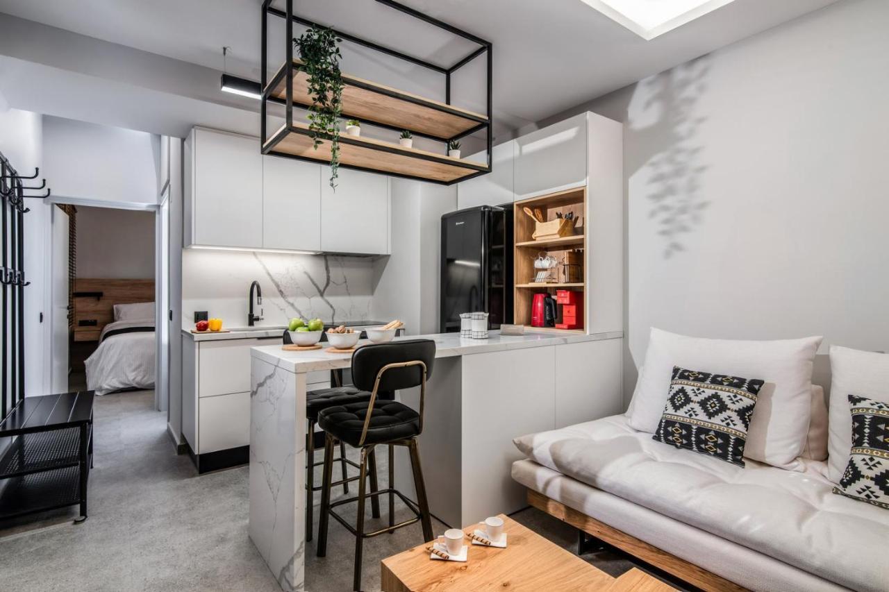 The Big Little One. Stylish & Convenient Apartment 伊拉克利翁 外观 照片